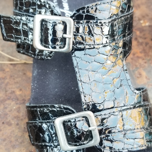 Helle Comfort Fashion and Wellness shoes - Picture 2 of 3